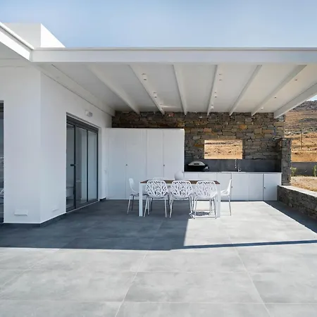 Paros Molos Modern Brand New 3-room 50m From *