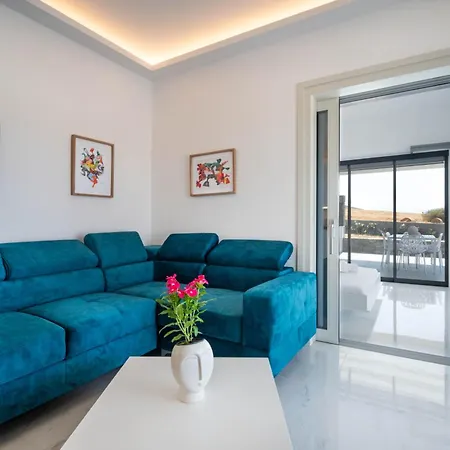Paros Molos Modern Brand New 3-room 50m From Villa *