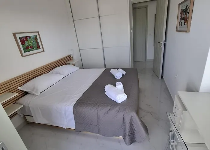 Vila Paros Molos Modern Brand New 3-room 50m From Molos (Paros)