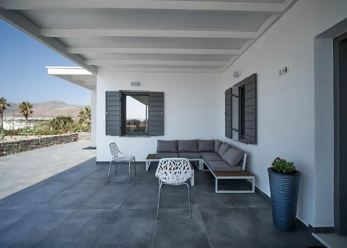 Paros Molos Modern Brand New 3-room 50m From *