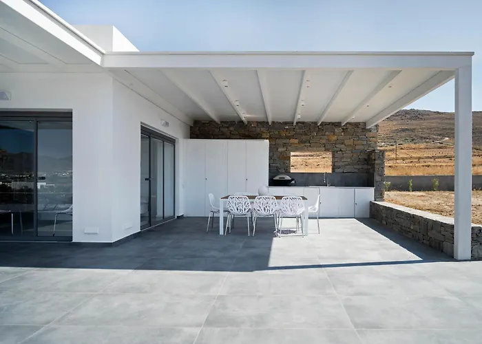 Paros Molos Modern Brand New 3-room 50m From *