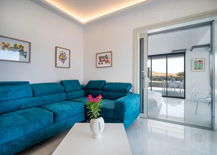 Paros Molos Modern Brand New 3-room 50m From فيلة *